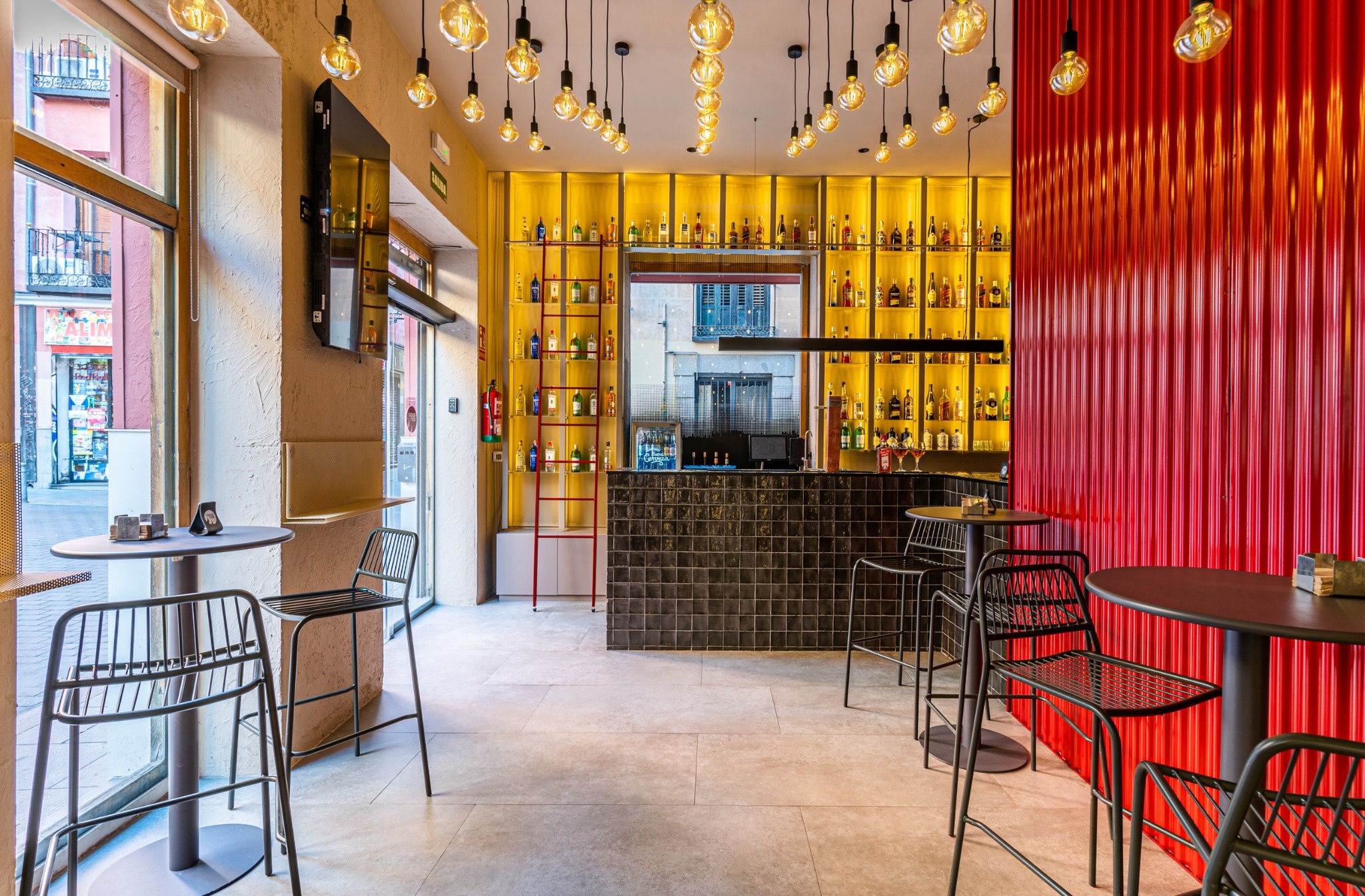 NUESTRO BAR. DONDE COMIENZA LA HISTORIA